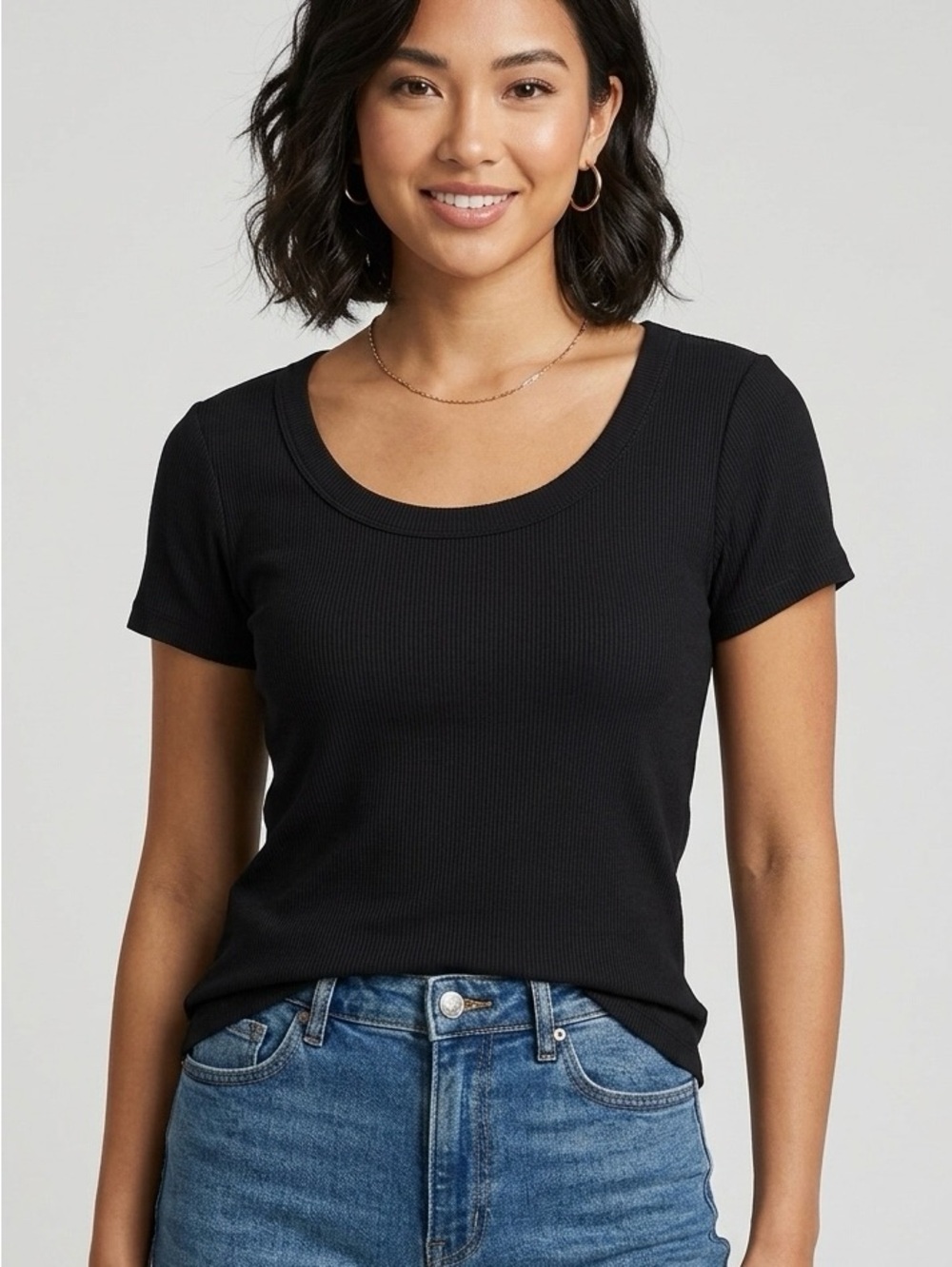 Zenana Essential Ribbed Scoop Neck Tee - Black (Size M)